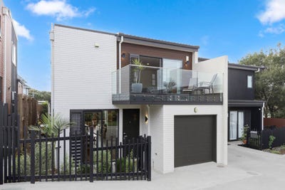 /international/nz/3-milenio-crescent-windsor-park-north-shore-city-380066076582/