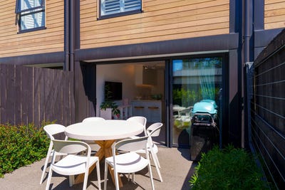 /international/nz/edgeware-christchurch-city-380066107556/