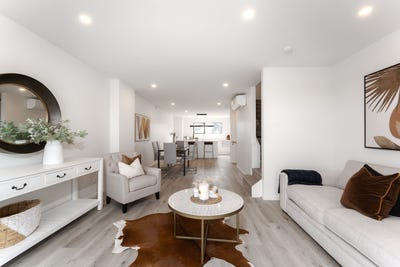 /international/nz/51-court-crescent-panmure-auckland-city-380066111198/