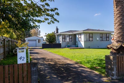 /international/nz/42-tararua-street-pahiatua-tararua-380066097939/