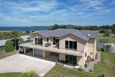 /international/nz/11-oakham-street-hampden-waitaki-380066100886/