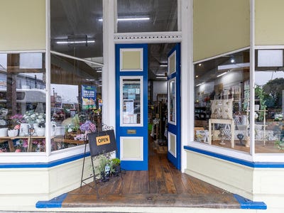 /international/nz/37-broadway-reefton-buller-380066146731/