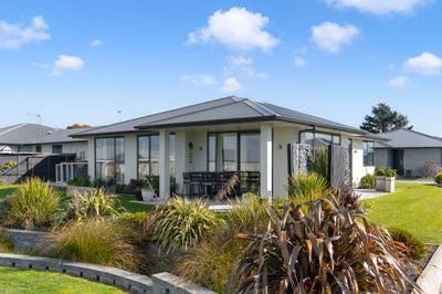 /international/nz/51-driving-range-road-masterton-wairarapa-380066177616/