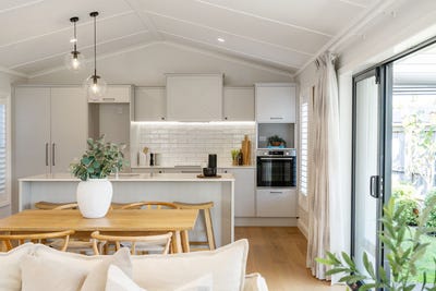 /international/nz/3-theodore-lane-bethlehem-tauranga-380066166623/