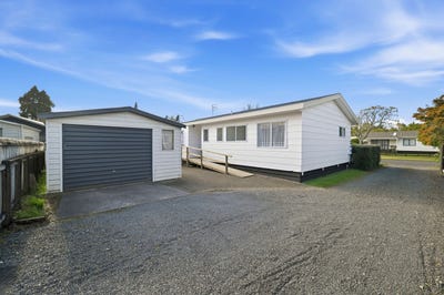 /international/nz/41-aquarius-drive-kawaha-point-rotorua-380066109182/