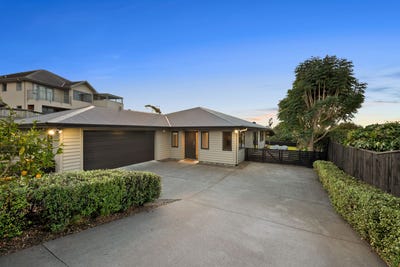 /international/nz/65-karamea-street-whalers-gate-new-plymouth-380066176364/