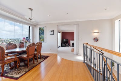 /international/nz/43-calypso-way-unsworth-heights-north-shore-city-380066104515/