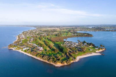 /international/nz/11-kaitiaki-drive-clarks-beach-franklin-380066080762/