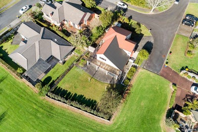 /international/nz/3-pigeonwood-lane-albany-north-shore-city-380066124051/