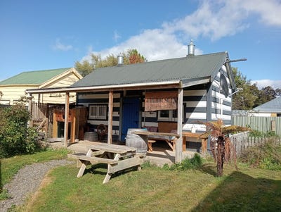 /international/nz/orawia-road-tuatapere-southland-380066091391/