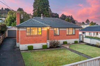 /international/nz/458-taieri-road-halfway-bush-dunedin-city-380066103071/