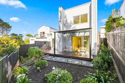 /international/nz/6-aoraki-crescent-albany-heights-rodney-380066170733/