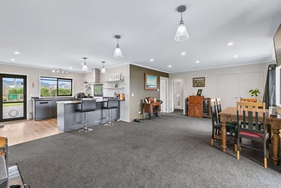 /international/nz/koputaroa-road-levin-manawatu-whanganui-380066100501/