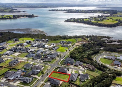 /international/nz/18-dame-nganeko-drive-glenbrook-franklin-380066113005/