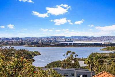/international/nz/60-hillside-road-mount-wellington-auckland-city-380066082559/