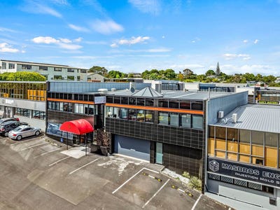 /international/nz/wairau-valley-north-shore-city-380066149257/