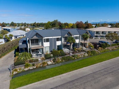 /international/nz/methven-ashburton-380066076060/