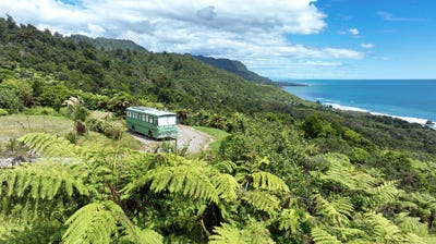 /international/nz/punakaiki-buller-380066095860/