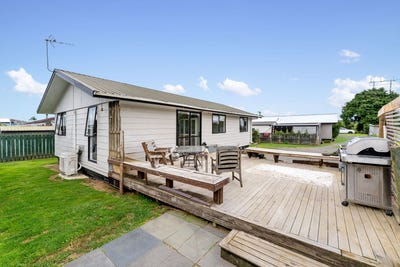 /international/nz/tuakau-franklin-380066100484/
