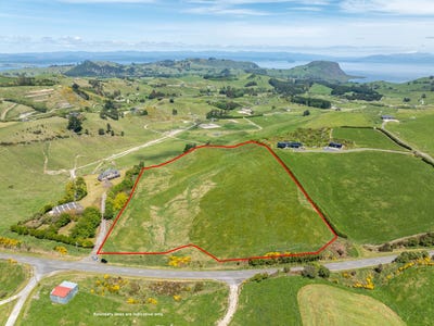 /international/nz/53-whakaroa-road-kinloch-taupo-380066083243/