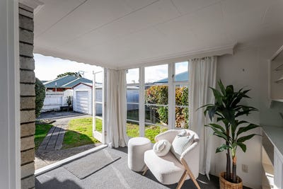 /international/nz/avalon-wellington-380066100718/
