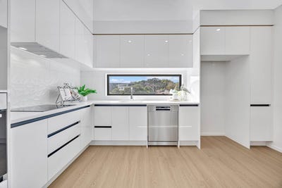 /international/nz/252-pakuranga-road-pakuranga-heights-manukau-city-380066168566/