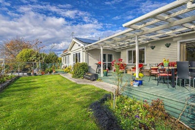 /international/nz/12-ireland-road-waipawa-central-hawkes-bay-380066166773/