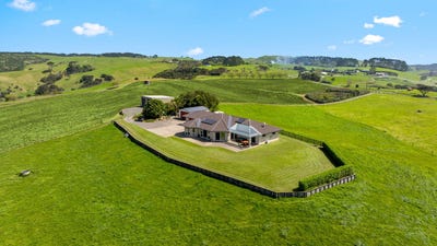 /international/nz/107-fuller-road-south-head-helensville-rodney-380066096721/