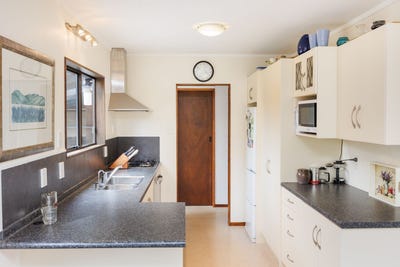/international/nz/milne-street-marton-rangitikei-380066099907/