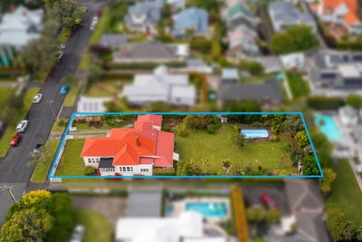 /international/nz/5-first-avenue-stanley-point-north-shore-city-380066109726/
