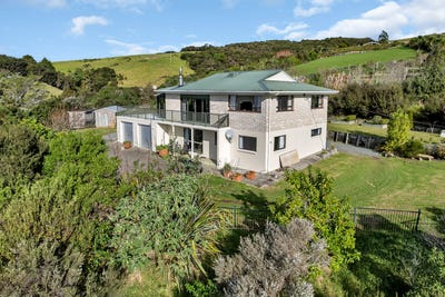 /international/nz/359-takahiwai-road-ruakaka-whangarei-380066093547/