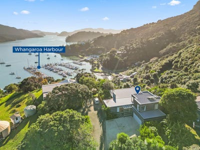 /international/nz/37-kent-street-whangaroa-far-north-380066084126/