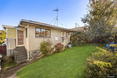 /international/nz/59-bentley-avenue-glenfield-north-shore-city-380066078312/