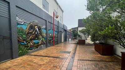 /international/nz/133-main-street-upper-hutt-wellington-380066097627/