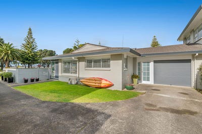 /international/nz/252-hibiscus-coast-highway-orewa-rodney-380066179893/