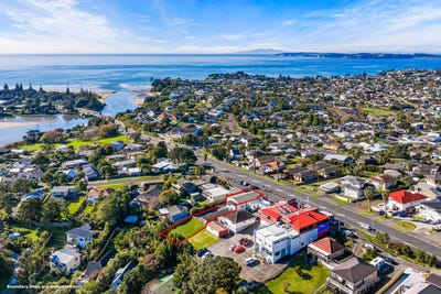/international/nz/184-hibiscus-coast-highway-orewa-rodney-380066161429/
