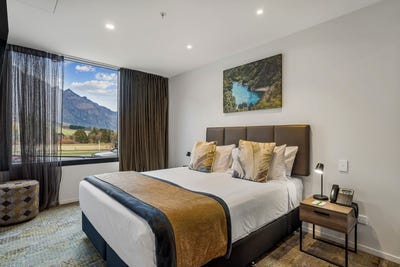 /international/nz/18-mountain-ash-drive-frankton-hamilton-city-380066088784/