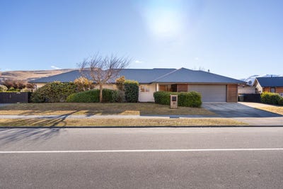 /international/nz/50-erskine-street-lake-hayes-estate-queenstown-380066168672/
