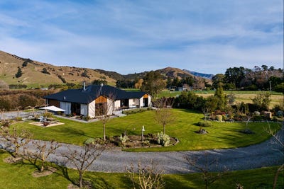 /international/nz/871-inland-kaikoura-road-kaikoura-marlborough-380066094513/