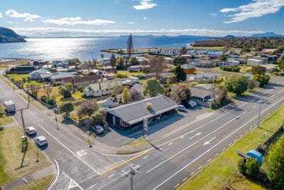 /international/nz/11-parekarangaranga-street-motuoapa-taupo-380066113307/