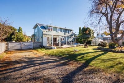 /international/nz/3-william-street-marton-rangitikei-380066123952/