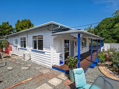 /international/nz/13-lupton-avenue-kensington-dunedin-city-380066091593/