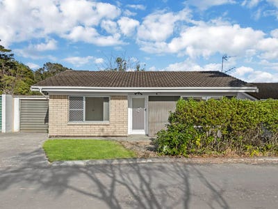 /international/nz/manurewa-manukau-city-380066179456/