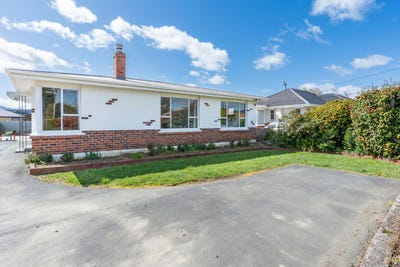 /international/nz/17-high-street-mosgiel-dunedin-city-380066090051/