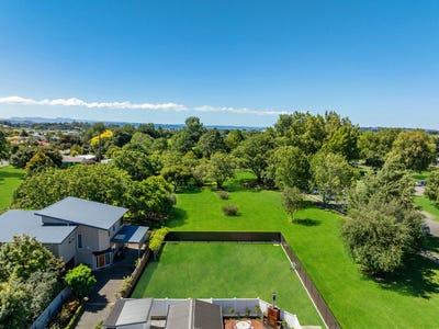 /international/nz/greenmeadows-napier-city-380066102036/