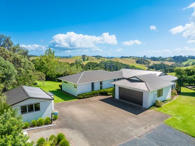 /international/nz/1124-awhitu-road-waiuku-franklin-380066079251/