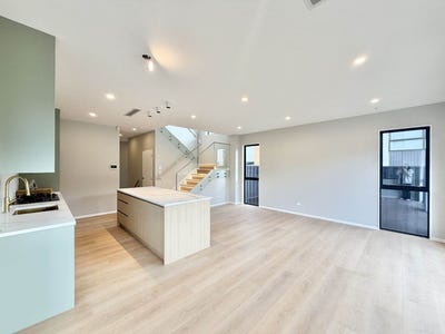 /international/nz/13-wira-lane-silverdale-hamilton-city-380066170049/