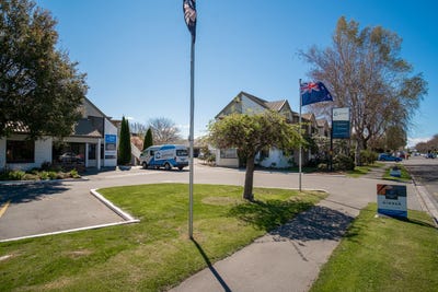 /international/nz/45-roydvale-avenue-burnside-christchurch-city-380066150133/