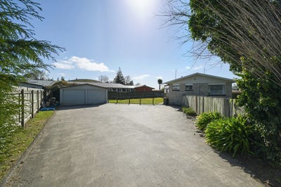 /international/nz/23-clyde-street-utuhina-rotorua-380066175730/