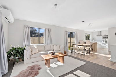 /international/nz/10-burns-street-leamington-waipa-380066174525/